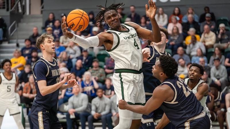 Minott Named Big Sky Defensive Player Of The Year As Four Vikings Earn minott-named-big-sky-defensive-player-of-the-year-as-four-vikings-earn