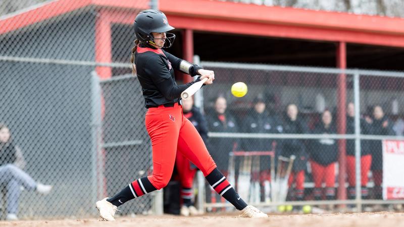 Softball Rundown Softball Run-Rules Fredonia in Doubleheader SUNYAC Split - Plattsburgh ...