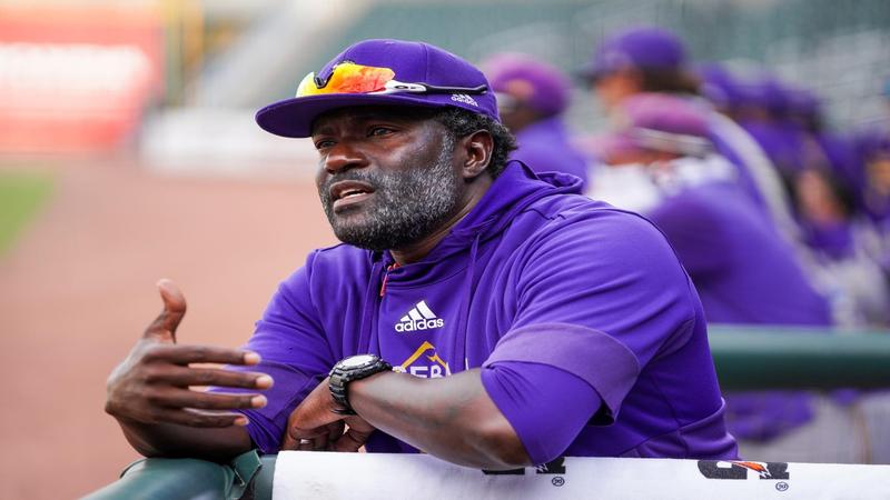 Coach Riggins Blake Black College Nines Recognizes Riggins as Coach of the Year; R ...