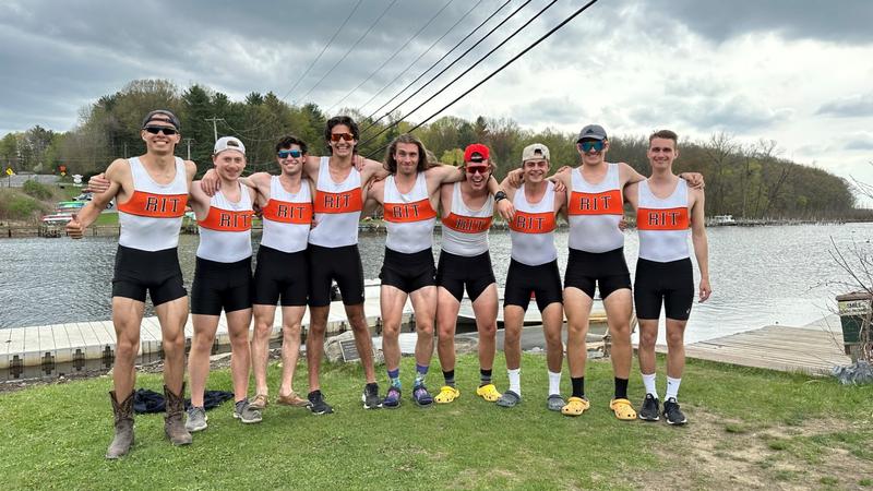 Men’s Rowing has strong showing at Skidmore Sprints - Rochester ...