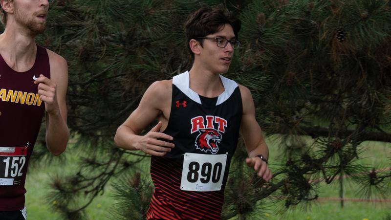 Tyson Routley Men's Cross Country wraps up regular season at Mike Woods Invite ...