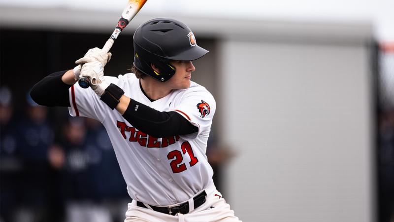 Greg Rothman Baseball Baseball tops Union, 10-4 - Rochester Institute of Technology Athletics