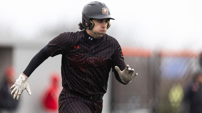 Blake Riddle Baseball Baseball sweeps Bard in doubleheader, 13-1, 15-7 - Rochester Institute ...