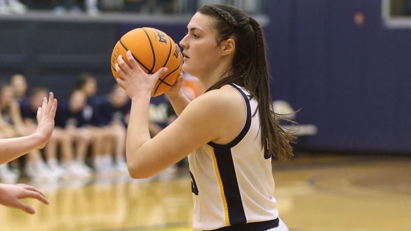 Keira Rogan Rochester #25 Rochester Earns Wire-to-Wire Win at Carnegie Mellon - University of ...