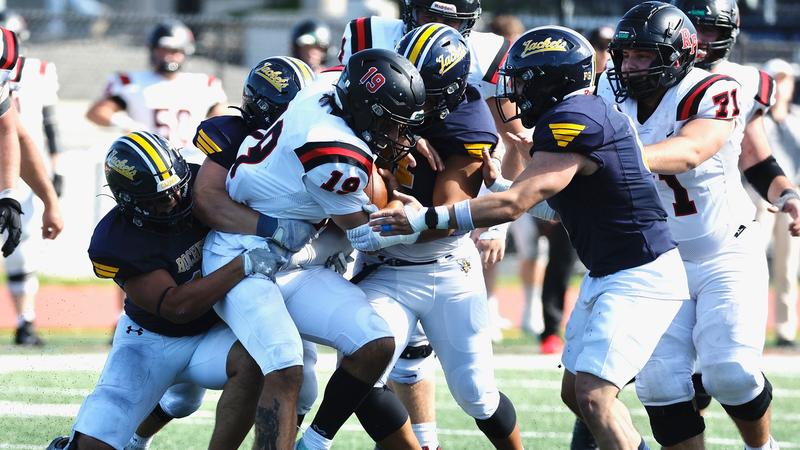 Um Rochester Raptors Defense Posts Big Plays as Rochester Remains Unbeaten - University of ...