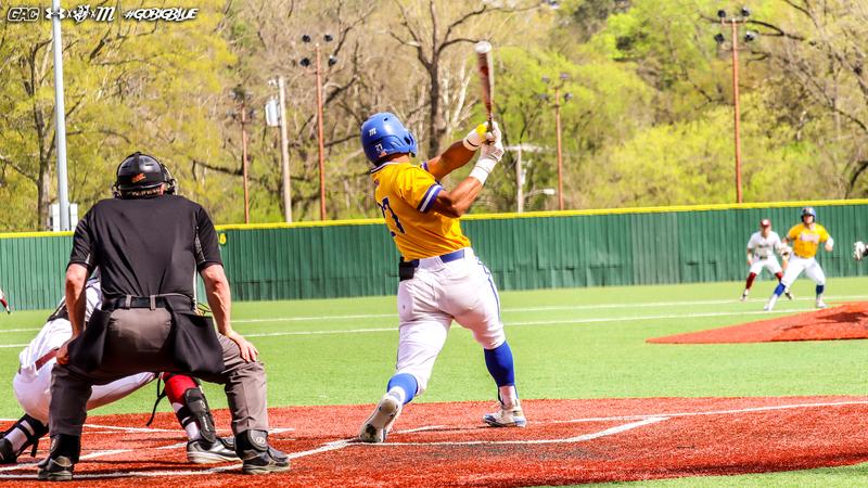 Muleriders Split Doubleheader With Reddies - Southern Arkansas ...