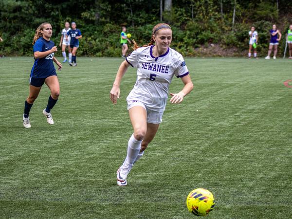 Summer Rusher Women's soccer runs unbeaten streak to a dozen matches - The University ...