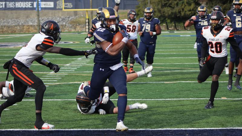 Shepherd Football Outlasts Findlay - Shepherd University Athletics