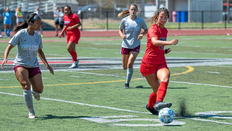 Shea Rourke Eagles keep unbeaten record intact against Raiders - Southern Oregon ...