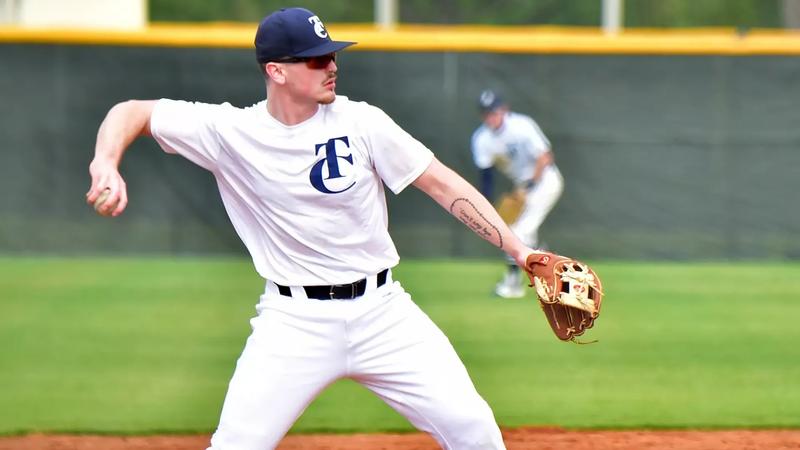 Max Batchelor Baseball squanders early lead at La Roche - Thiel College Athletics