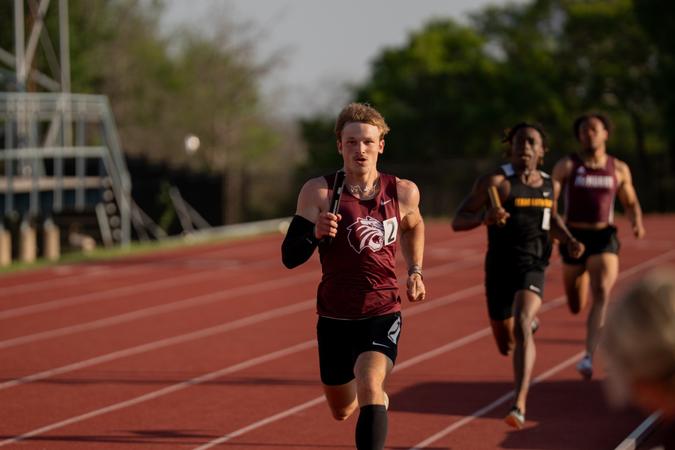 Trinity Tratch Trinity Track & Field Teams Finish Strong at Cactus Cup and Carl Kight ...
