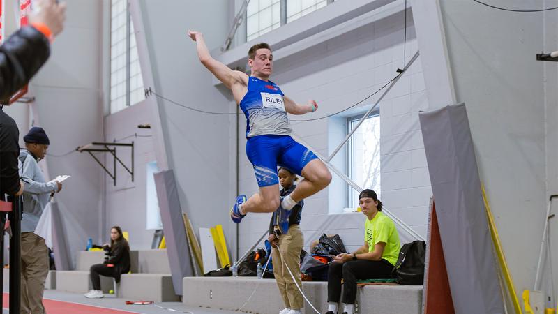 Brandon Riley Radiant Brandon Riley Named River Hawk of the Week - UMass Lowell Athletics