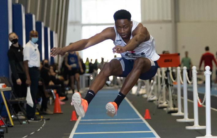 Ray Talbert MAJOR AWARDS: MEN'S T-HOLDERS' ATHLETE OF THE YEAR - University of ...