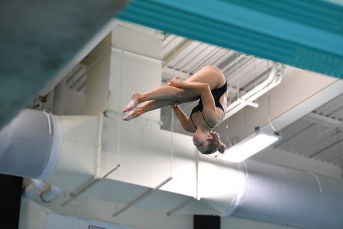 Diving Split Friends Villanova Swimming and Diving Splits Trip to Georgetown - Villanova ...