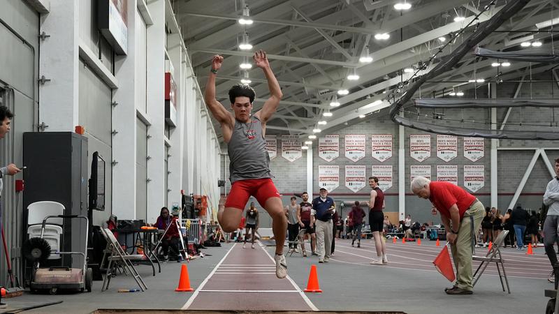 Men’s Track and Field Competes in IWU’s I-55 Tri, Racks Up Seven Event ...