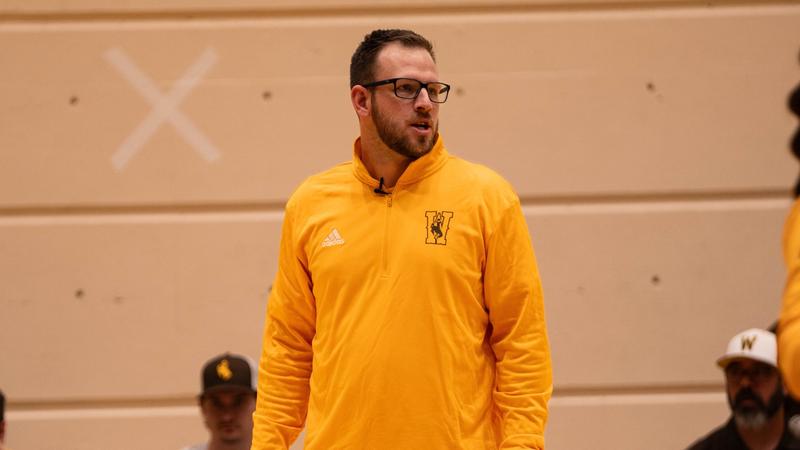 Tim Dueck Dueck Named to AVCA 30 Under 30 - University of Wyoming Athletics