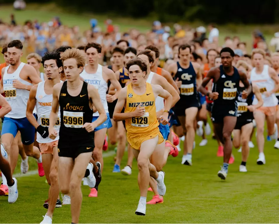 Jamie Mora of the Mizzou cross country team running the 2024 Gans Creek Classic. 