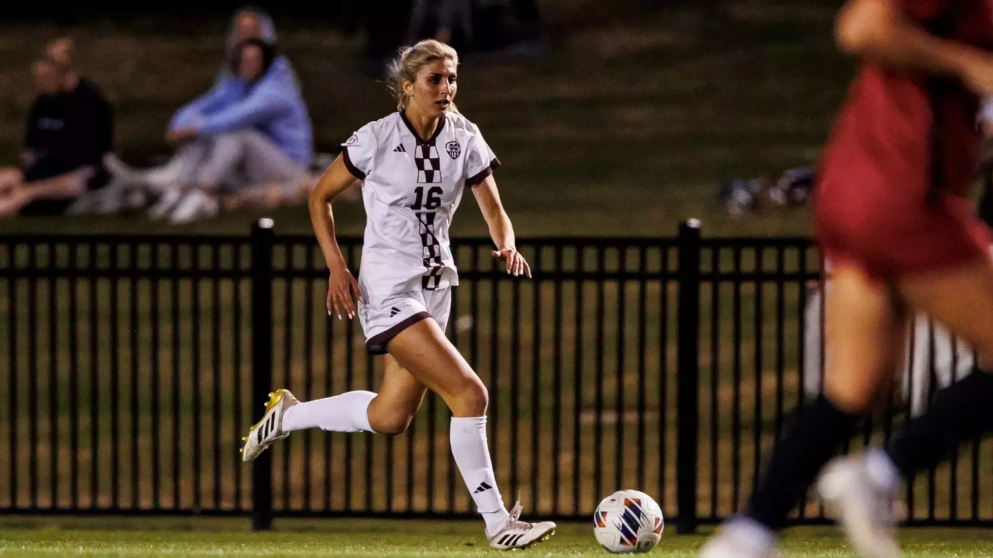 STARKVILLE, MS - March 18, 2026 - Mississippi State Defender Lauren Maxson (#16) during the match between the Holmes Bulldogs and the Mississippi State Bulldogs at the MSU Soccer Field in Starkville, MS. Photo By Mike Mattina