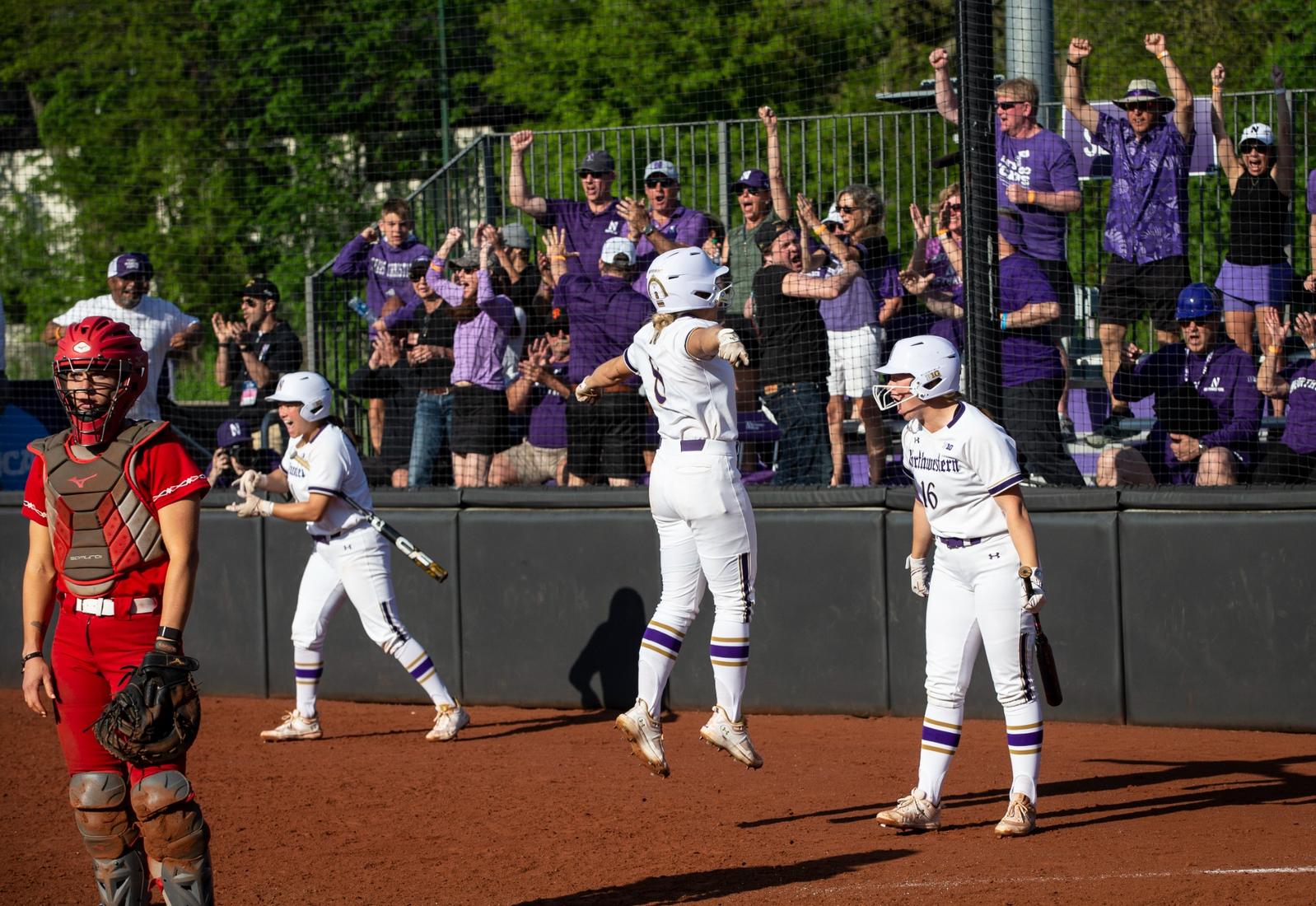 Softball Announces 2021 Recruiting Class - Northwestern College