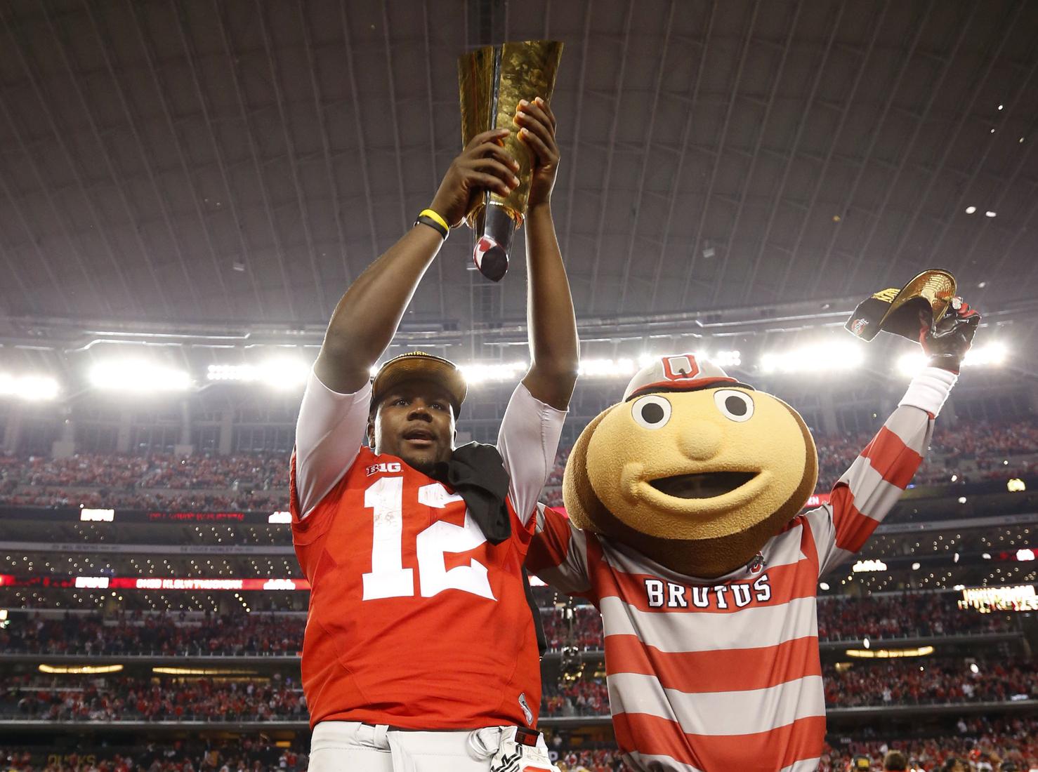 Ohio State (OSU) Trademarks 'THE' for Buckeyes Apparel After Fight -  Bloomberg