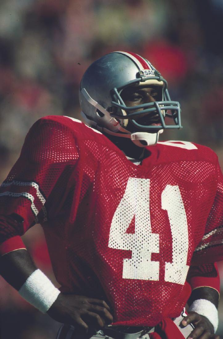 OTD: Keith Byars Runs for 274 Yards, 5 TDs in Comeback vs