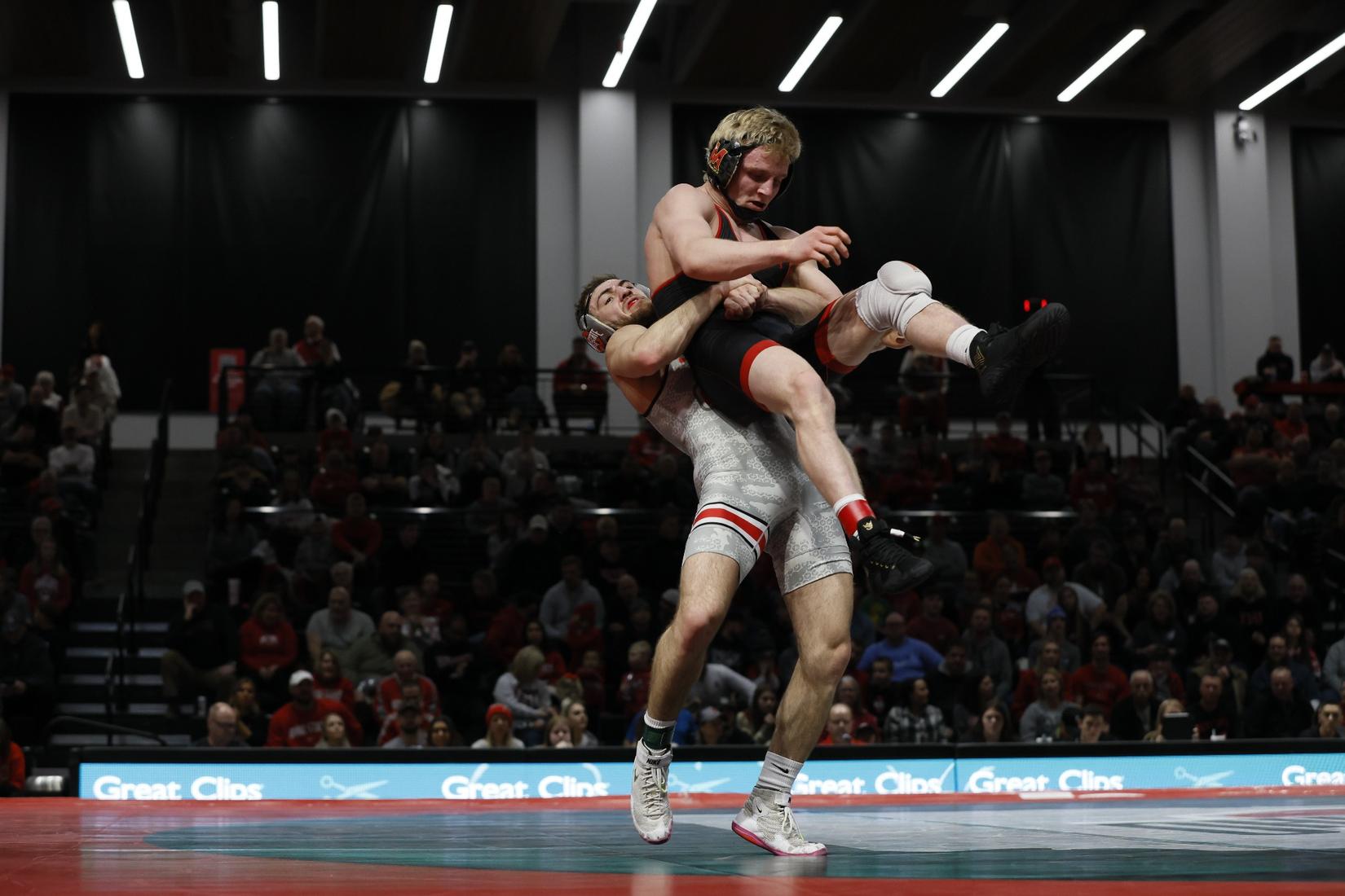 No. 7 Ohio State Earns 384 Win over No. 25 Maryland Friday Ohio State