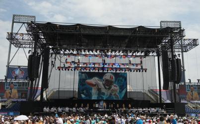 Zach Thomas enters Pro Football Hall of Fame - Texas Tech Red Raiders