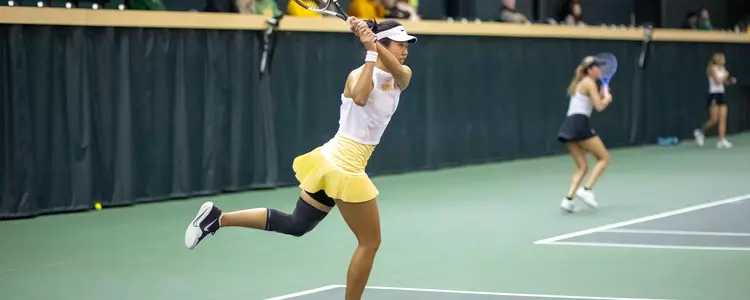 Na Dong in Baylor debut against Harvard