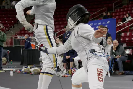 Madison Lee competes on the piste against Notre Dame.