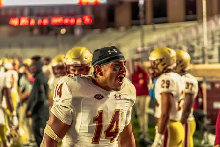 Max Richardson celebrates a late stop vs. Pitt