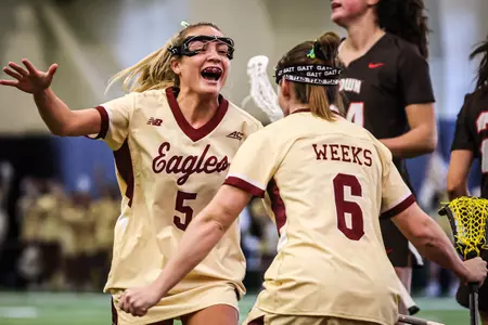 Picture of Courtney Weeks and Belle Smith celeberating