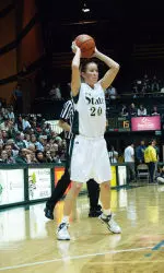 Senior Molly Nohr