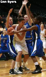 Chatilla van Grinsven led all scorers with 17 points
