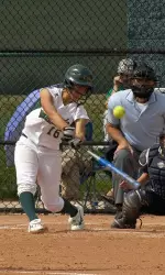 Senior Allison Majam