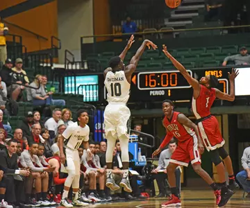 2015-16 CSU Men's Basketball- Joe De Ciman