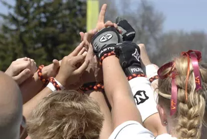 Softball Sweeps Bowling Green to Snap Falcons' 10-Game Win Streak Image
