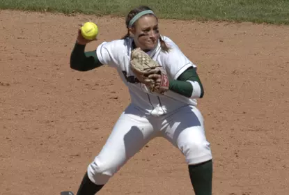 Eagles Go 1-1 at Longwood Lead-off Classic Image