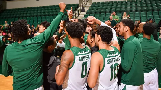 Men's basketball team 