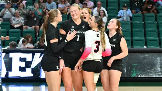 Hatteras Welker celebrates a point with her teammates at home in the 2025 season