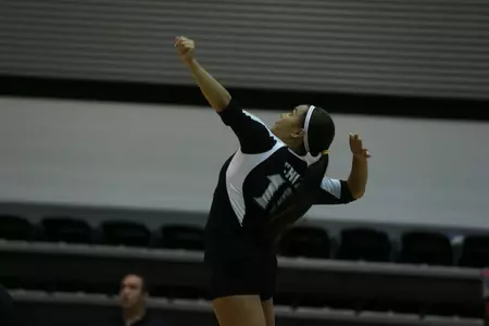 Sophomore Michelle Cruz leads the BIG EAST in digs