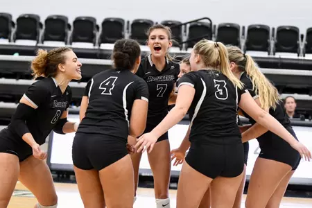 2018 Volleyball Group