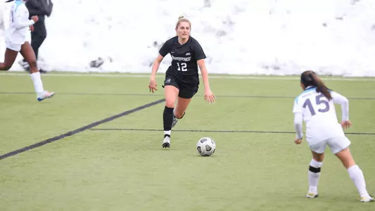 Elayna Grillakis - Women's Soccer