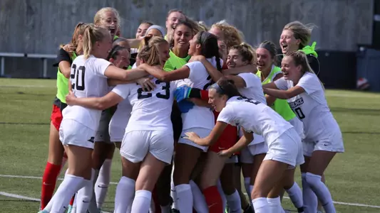 Women's Soccer- Group Photo