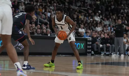 Jayden Pierre - Men's Basketball vs. UConn at the AMP.
