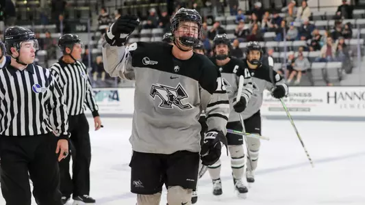 MIH - Tanner Adams vs UNH
