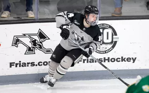 Men's Hockey Cal Kiefiuk