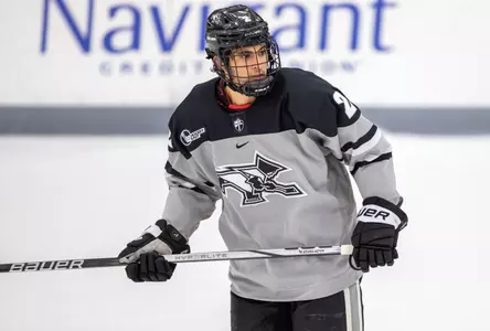Men's Hockey Luke Krys