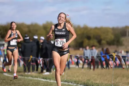 Gabby Schmidt running at BIGEAST