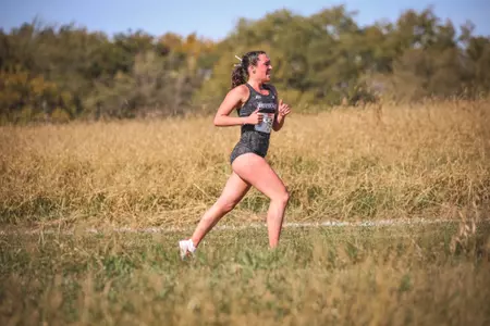 Emily Bush running at BIGEAST