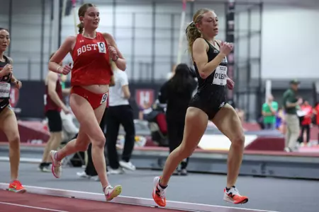 Emilia O'Leary running at the Harvard Beantown Challenge 